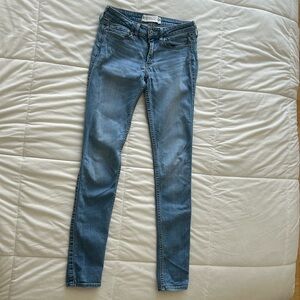 Abercrombie and Fitch Low-rise super Skinny Jeans